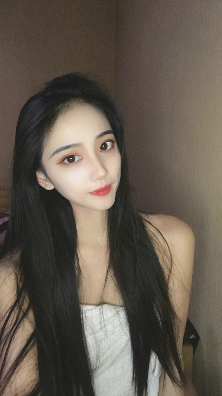 前两天去了青山湖区洗浴柔式会所,独家按摩手法真是一绝